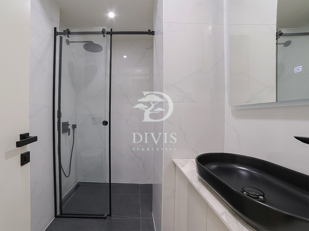 Slika 6 - Bulevar despota Stefana, Trosoban stan na prodaju, 70m2, 349.000€